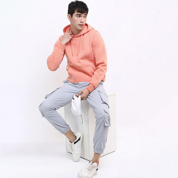 http://43.204.22.136/products/men-peach-coloured-hooded-sweatshirt