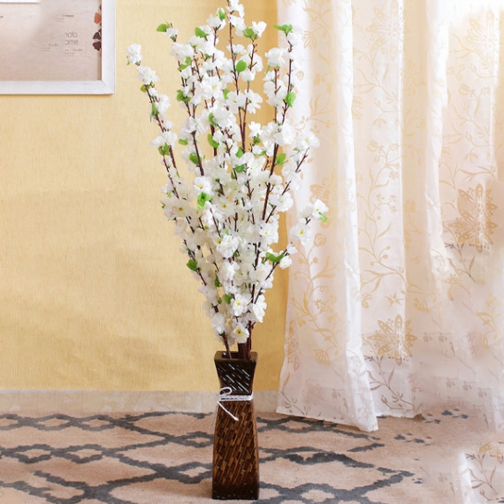 http://43.204.22.136/products/set-of-6-white-artificial-cherry-blossom-flower-sticks-without-vase