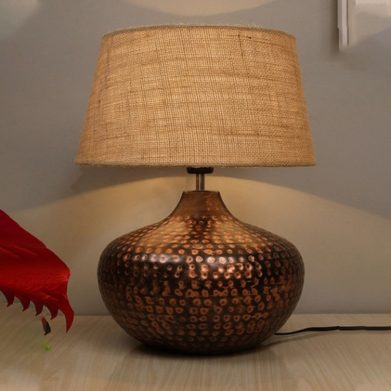 http://43.204.22.136/products/brown-antique-hammered-table-lamp-with-jute-shade