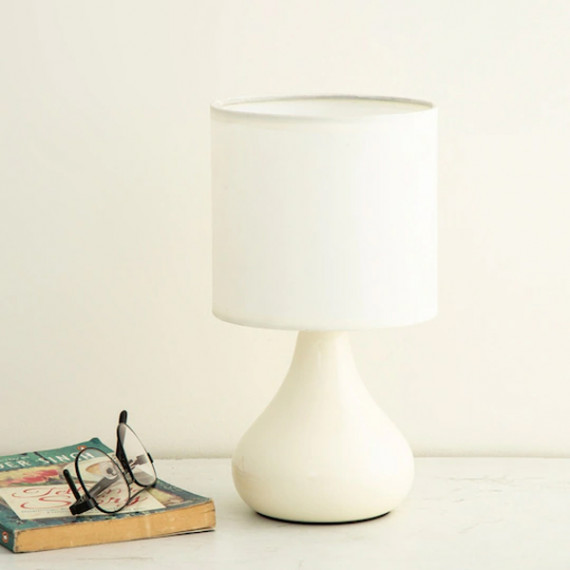 http://43.204.22.136/products/white-solid-ambrose-corienth-contemporary-ceramic-table-lamp