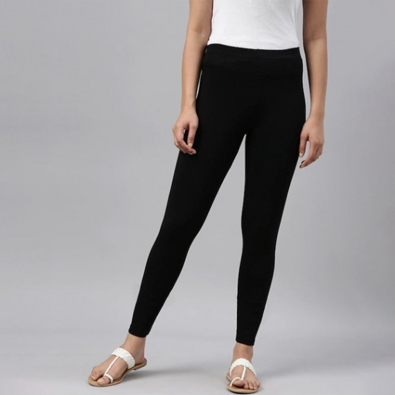 http://43.204.22.136/products/women-black-solid-ankle-length-leggings