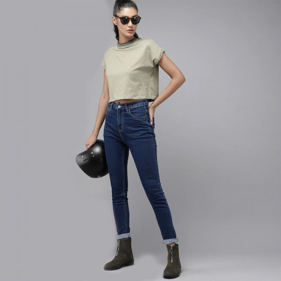 http://43.204.22.136/products/women-blue-skinny-fit-mid-rise-clean-look-stretchable-cropped-jeans