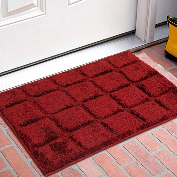 http://43.204.22.136/products/pack-of-3-maroon-textured-velvet-anti-skid-doormat