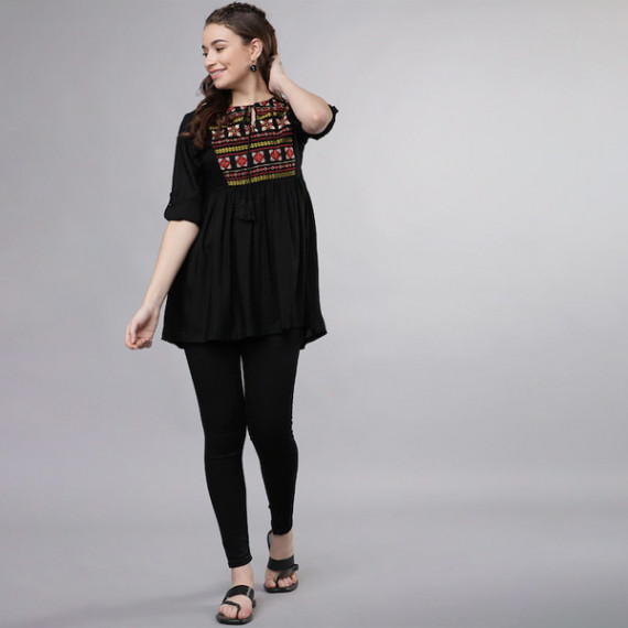 http://43.204.22.136/products/women-black-solid-tunic