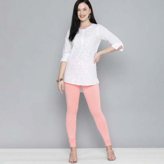 http://43.204.22.136/products/women-pink-solid-leggings