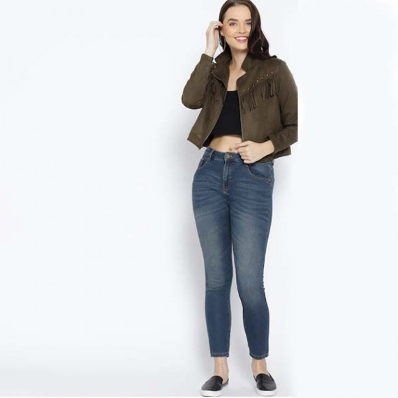 http://43.204.22.136/products/women-navy-blue-slim-fit-high-rise-clean-look-jeans