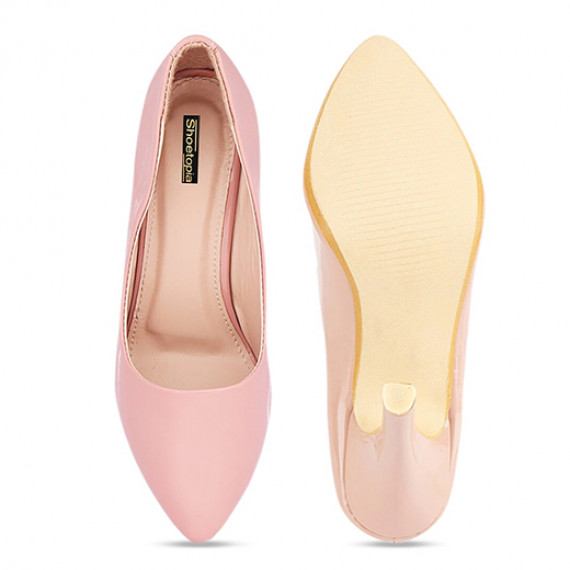 http://43.204.22.136/products/women-pink-solid-stiletto-pumps