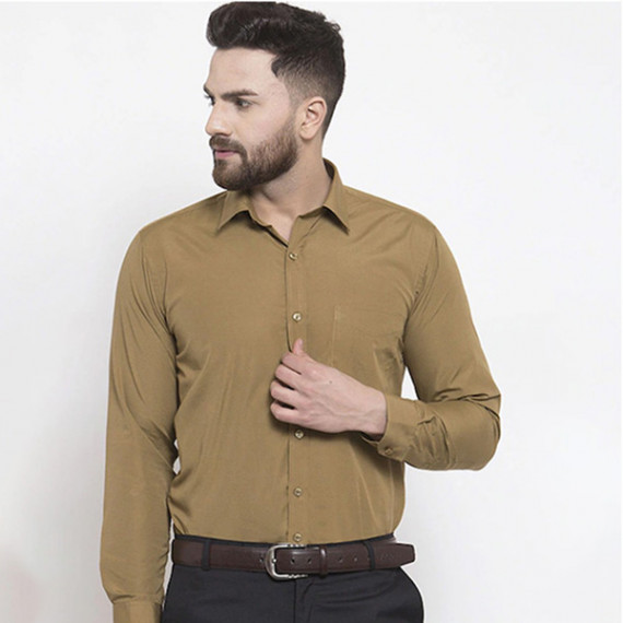 http://43.204.22.136/products/men-khaki-slim-fit-solid-formal-shirt