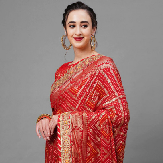 http://43.204.22.136/products/red-gold-toned-woven-design-bandhani-saree