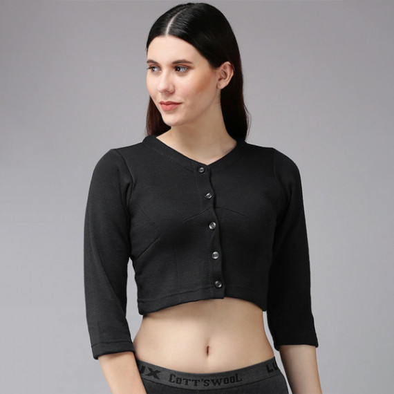 http://43.204.22.136/products/women-black-solid-slim-fit-cotton-thermal-top