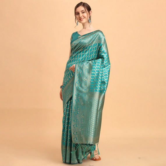 http://43.204.22.136/products/green-gold-toned-silk-blend-fusion-leheriya-saree