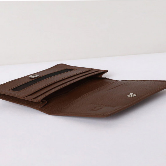 http://43.204.22.136/products/men-tan-leather-two-fold-wallet